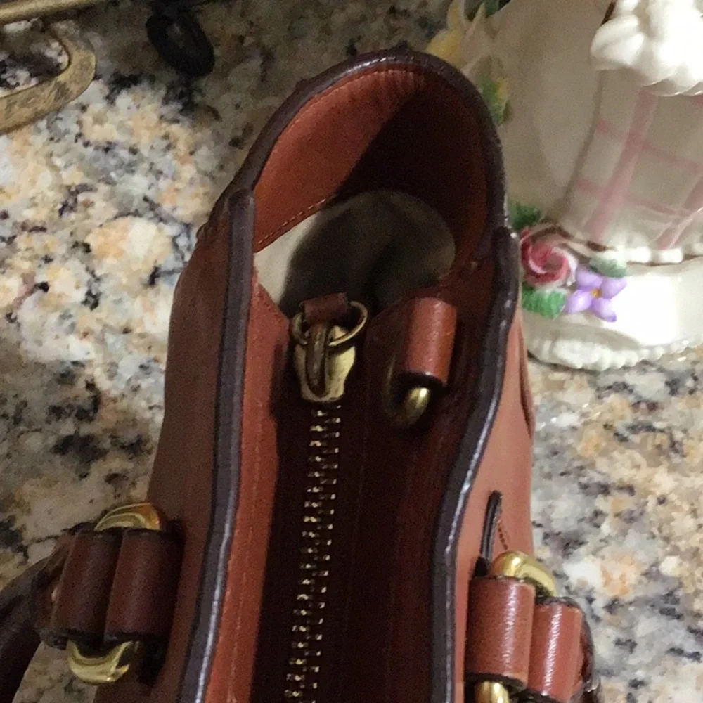 Coach Legacy Leather Tanner Crossbody Tote Handbag Cognac - Picture 7 of 16